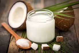 We Compared Tallow, Coconut Oil, and Shea Butter for Sun Care—Here’s the Winner - solscreen